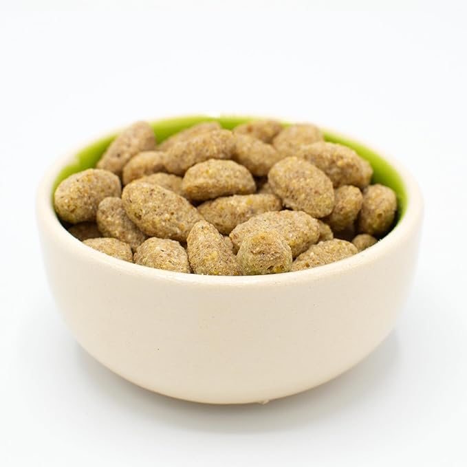 ZuPreem Natural Bird Pellets, Daily Bird Food for Parrot, Conure, Caique, African Grey, Eclectus, Small Cockatoo, Core Nutrition for Medium Large Birds, Added Vitamins, Parrot Food (ML, 3 lbs)