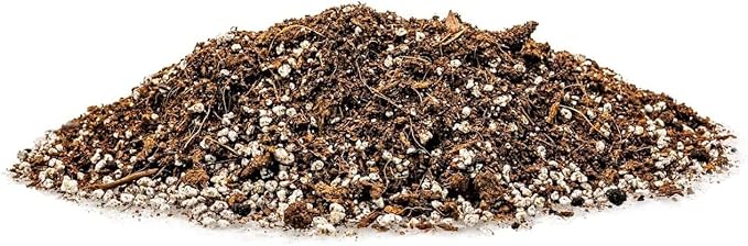 GARDENERA Organic Potting Soil for Tomato Plants - 4 Quart - Hand-Mixed with Natural Ingredients for Optimal Growth and Nutrient Retention