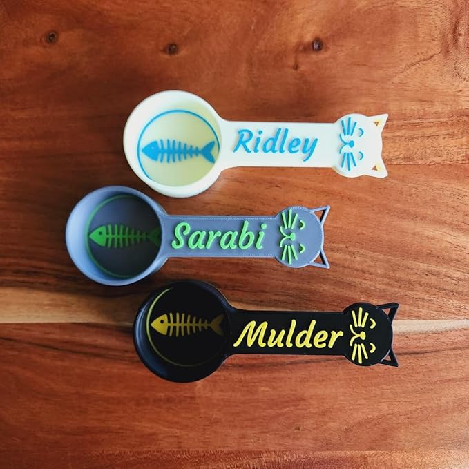Personalized Cat Food Scoop, Cat Food Measuring Cup with Name, Kibble Scoop (24 oz - 3 cups)