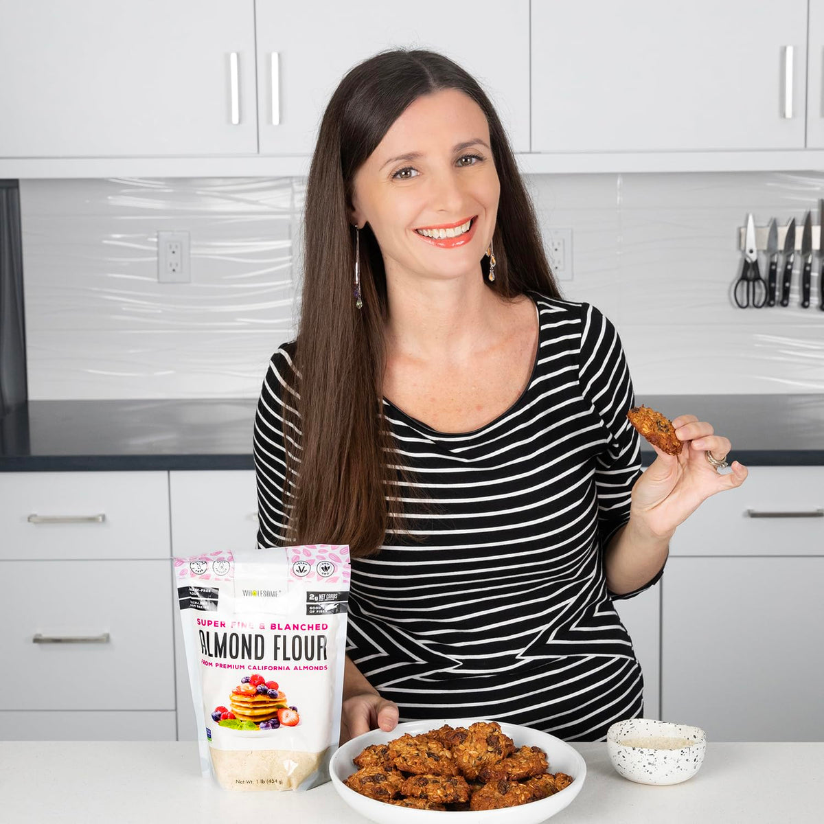 wholesome-yum-premium-fine-blanched-almond-flour-16oz-low-carb-gluten-free-non-gmo