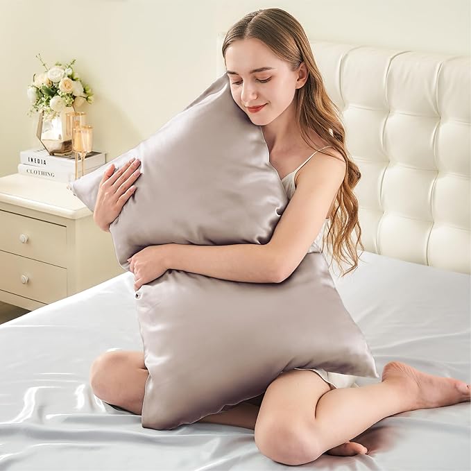 INFIIXSO Mulberry Silk Pillow Case King Size, Silk Pillowcase with Hidden Zipper 20"x36", Extraordinary Smooth and Soft Pillow Cases for Hair and Skin(Caramel, 1 Pack)