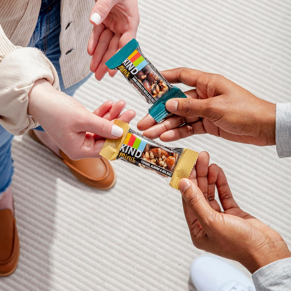 kind bar minis, variety pack, 30 count, gluten free, low calorie snacks