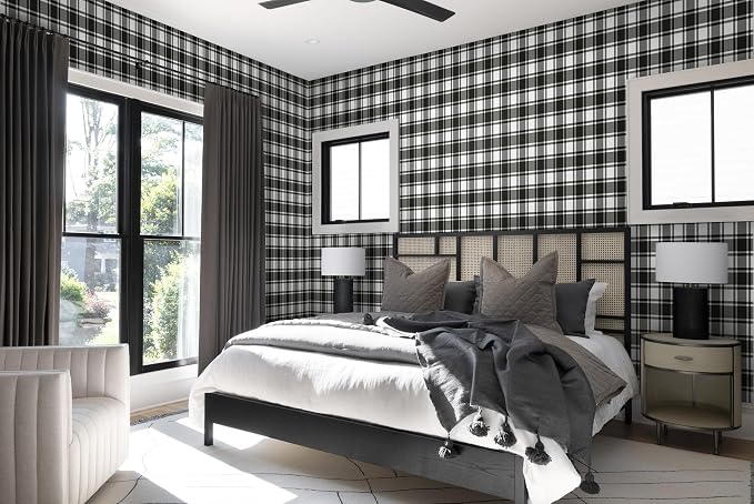 Guvana 17.7"x118" Black and White Trellis Contact Paper Peel and Stick